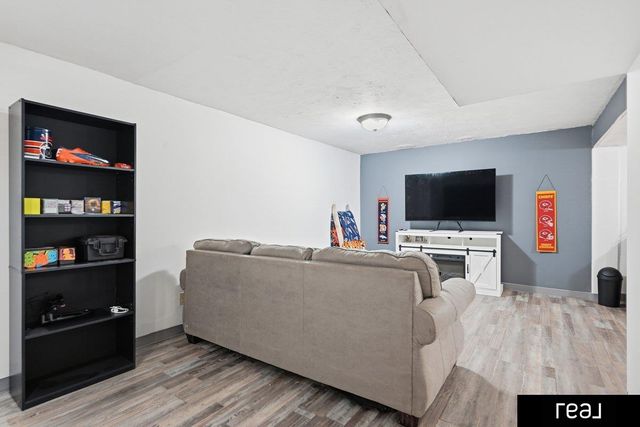 3312 126th Street, Omaha, NE 68144