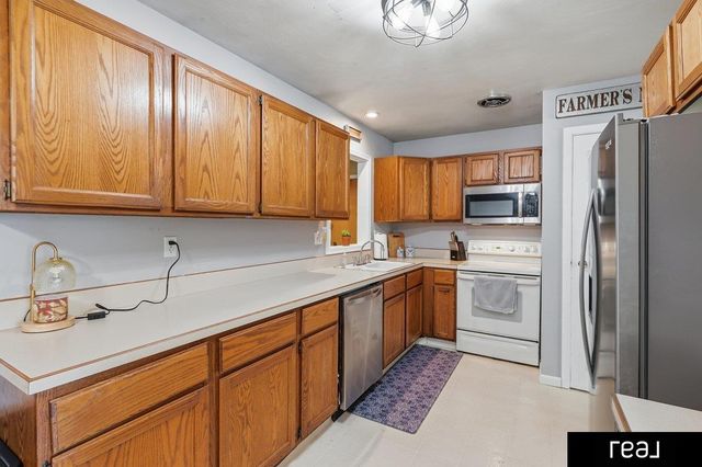 3312 126th Street, Omaha, NE 68144