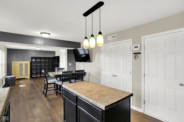 2843 Ludwig Drive, Indianapolis, IN 46239