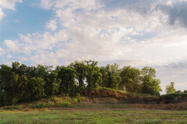 5923 Emberlyn Way, Sapulpa, OK 74066