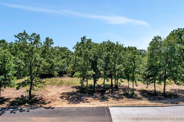5923 Emberlyn Way, Sapulpa, OK 74066