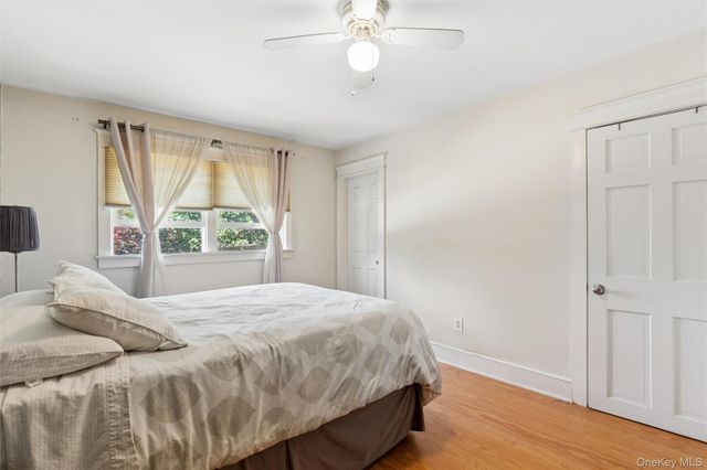6205 Alvahs Lane, Cutchogue, NY 11935