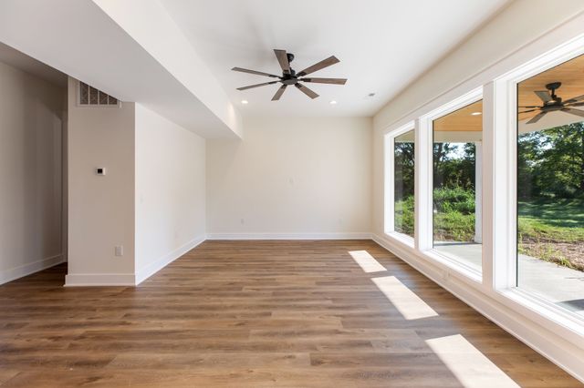 224 Karley Ln, Chapel Hill, TN 37034