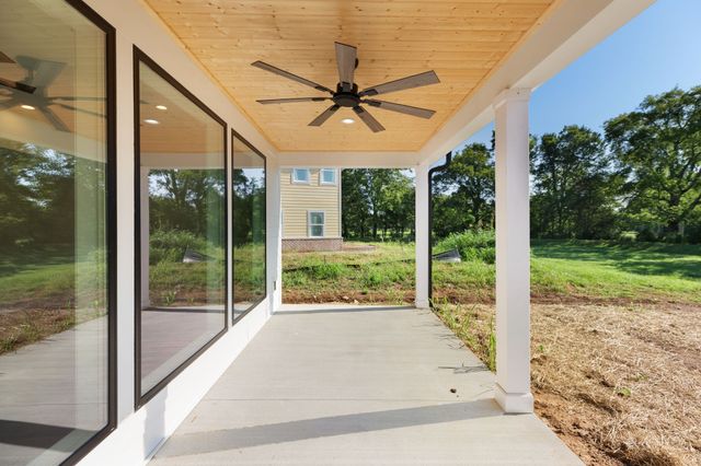 224 Karley Ln, Chapel Hill, TN 37034