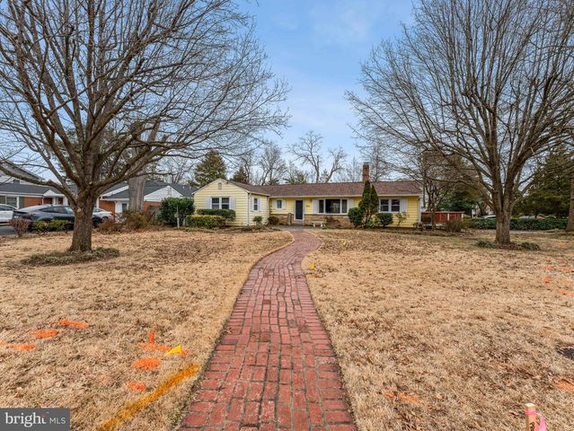 3503 MAPLE CT, Falls Church, VA 22041