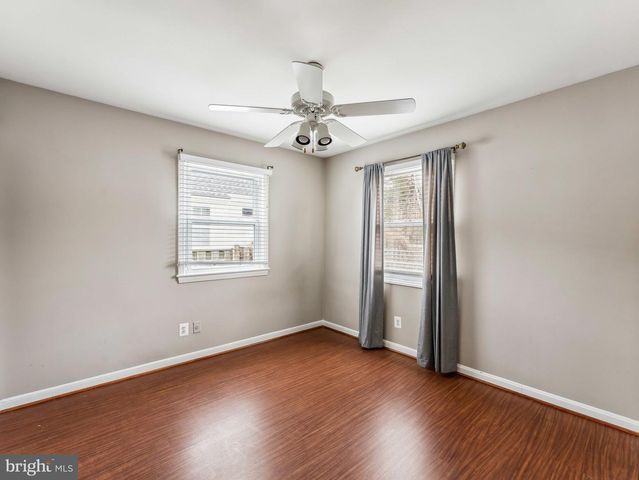 3503 MAPLE CT, Falls Church, VA 22041