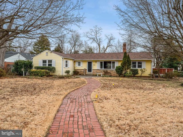 3503 MAPLE CT, Falls Church, VA 22041