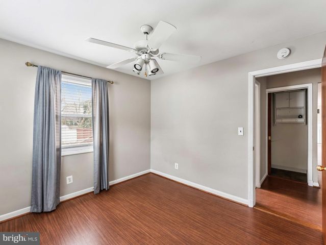 3503 MAPLE CT, Falls Church, VA 22041