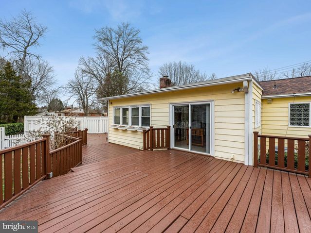 3503 MAPLE CT, Falls Church, VA 22041