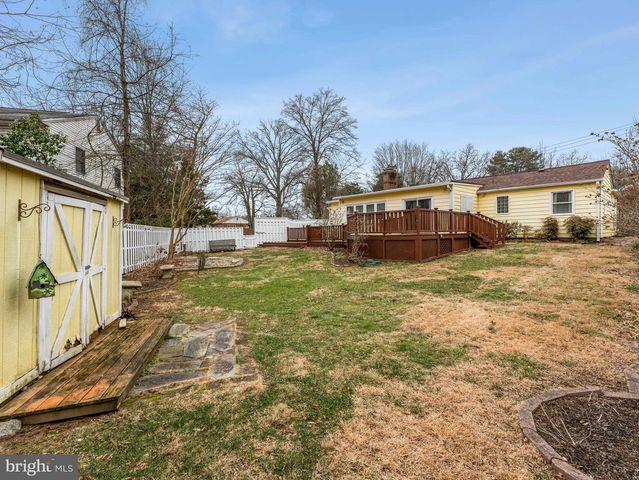 3503 MAPLE CT, Falls Church, VA 22041