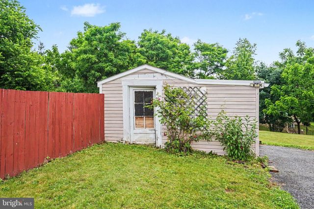2501 MILL ROAD, Mechanicsburg, PA 17055