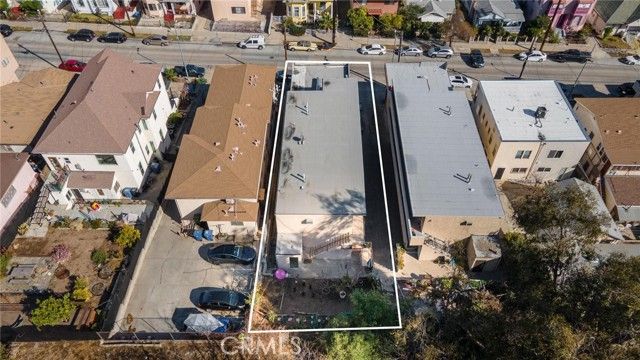 456 Solano Avenue, Los Angeles, CA 90012