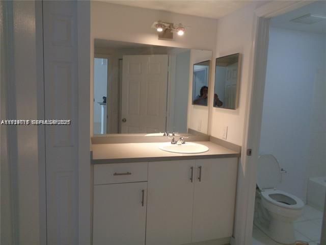 2442 Centergate Dr 205, Miramar, FL 33025