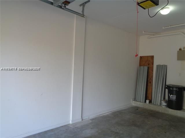 2442 Centergate Dr 205, Miramar, FL 33025