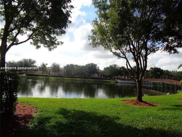 2442 Centergate Dr 205, Miramar, FL 33025