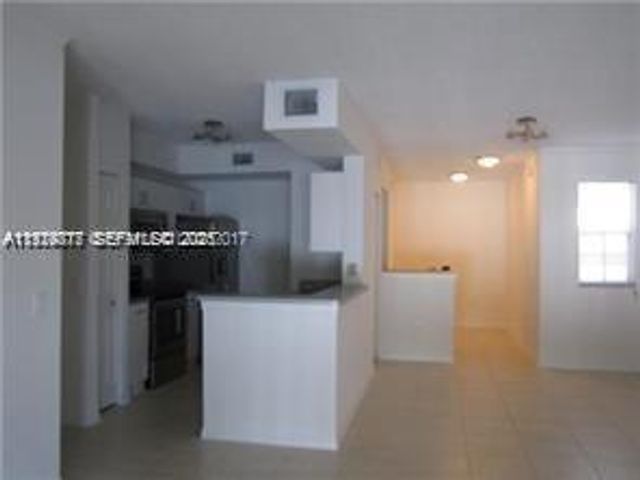 2442 Centergate Dr 205, Miramar, FL 33025