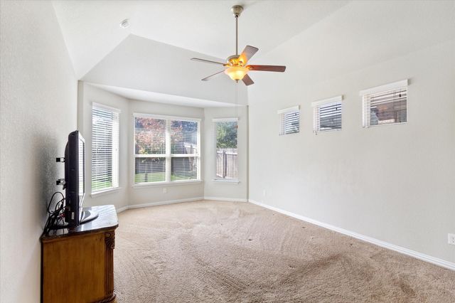 228 Crystal City CRK, Buda, TX 78610