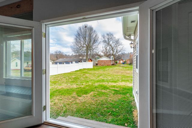 360 Derby Circle, Chattanooga, TN 37404