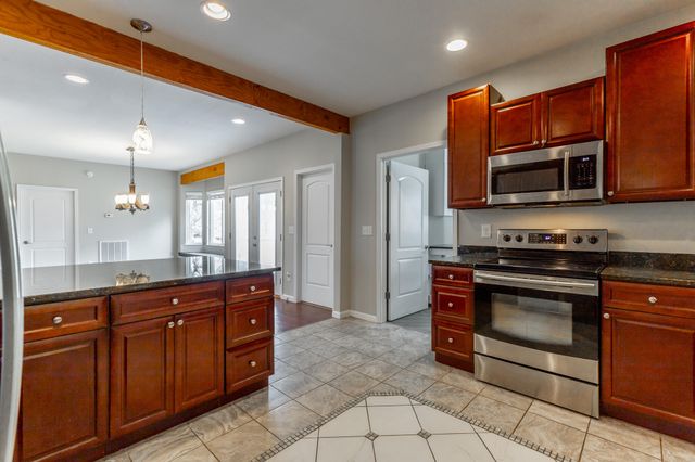 360 Derby Circle, Chattanooga, TN 37404