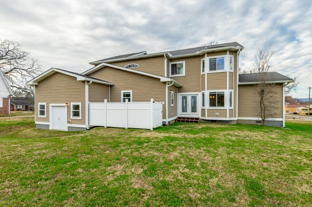 360 Derby Circle, Chattanooga, TN 37404