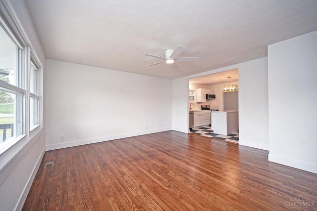 4034 Mantell Avenue, Sycamore Twp, OH 45236