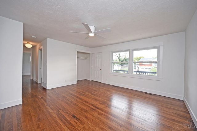 4034 Mantell Avenue, Sycamore Twp, OH 45236