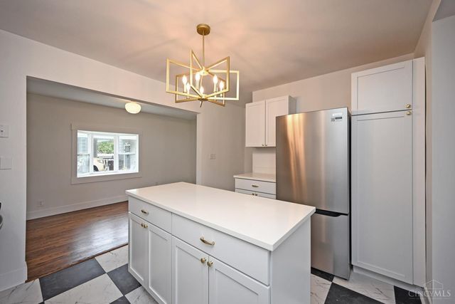 4034 Mantell Avenue, Sycamore Twp, OH 45236