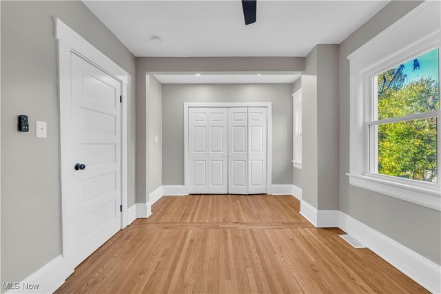 12206 Detroit Avenue, Lakewood, OH 44107