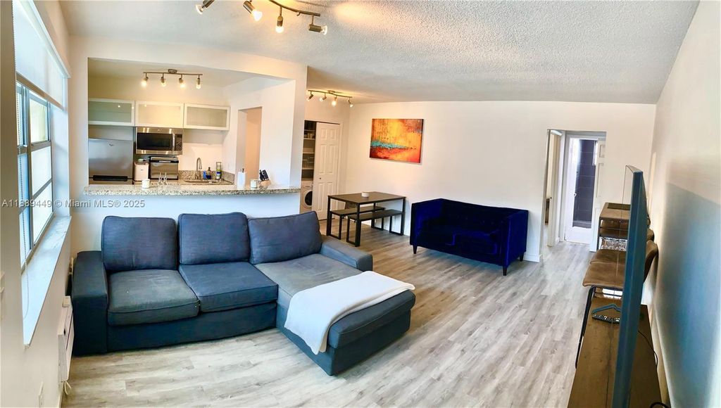 734 Meridian Ave 4R, Miami Beach, FL 33139