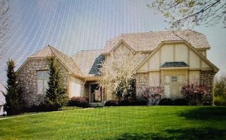 5005 W 131st Street, Leawood, KS 66209