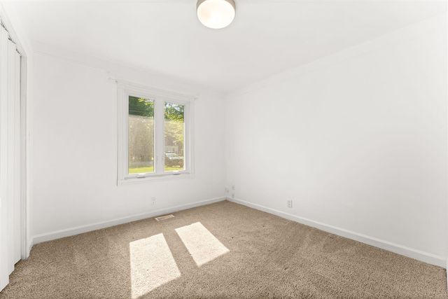 22475 Nancy Avenue, Southfield, MI 48033