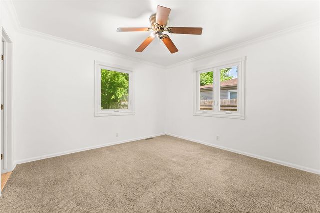 22475 Nancy Avenue, Southfield, MI 48033