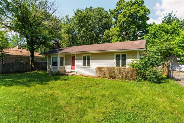 22475 Nancy Avenue, Southfield, MI 48033