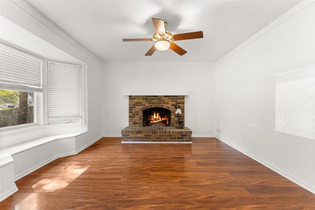 22475 Nancy Avenue, Southfield, MI 48033