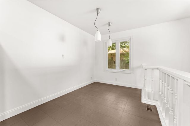 22475 Nancy Avenue, Southfield, MI 48033