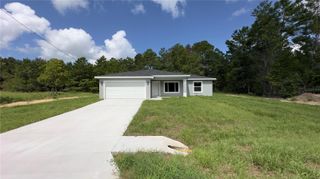 122 MALAUKA LOOP, Ocklawaha, FL 32179