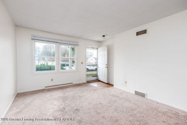 2301 W Main Street 2301 2303, Holt, MI 48842