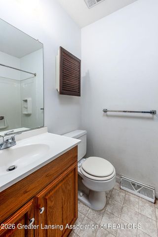 2301 W Main Street 2301 2303, Holt, MI 48842
