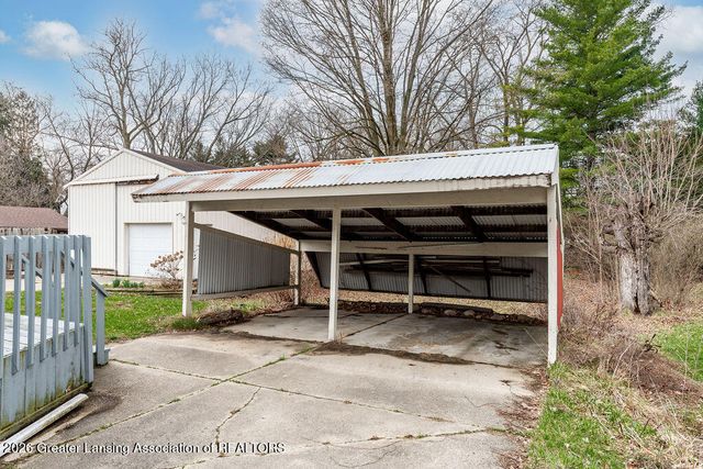 2301 W Main Street 2301 2303, Holt, MI 48842