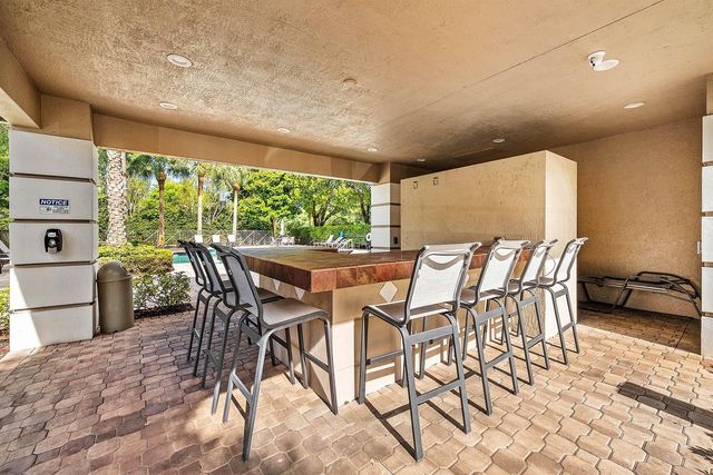 238 E Chrystie Circle, Delray Beach, FL 33484