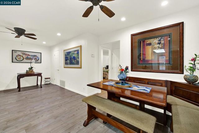 6472 Trinidad Dr, San Jose, CA 95120