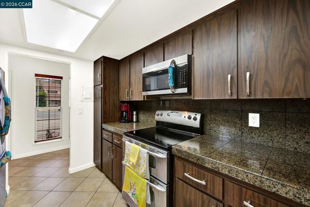 6472 Trinidad Dr, San Jose, CA 95120