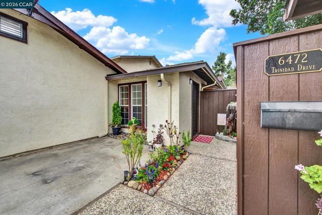 6472 Trinidad Dr, San Jose, CA 95120