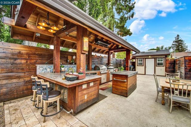 6472 Trinidad Dr, San Jose, CA 95120