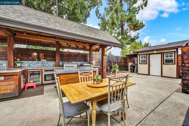 6472 Trinidad Dr, San Jose, CA 95120