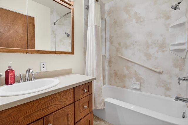 2205 Tully Rd, Modesto, CA 95350