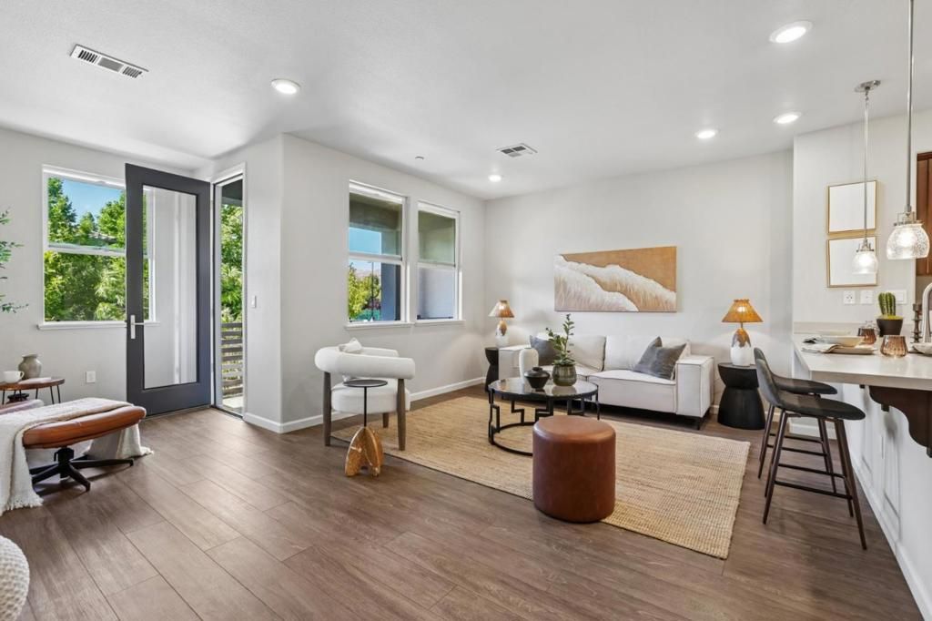Image 7 of property listing at 722 Garden Street, Milpitas, CA 95035