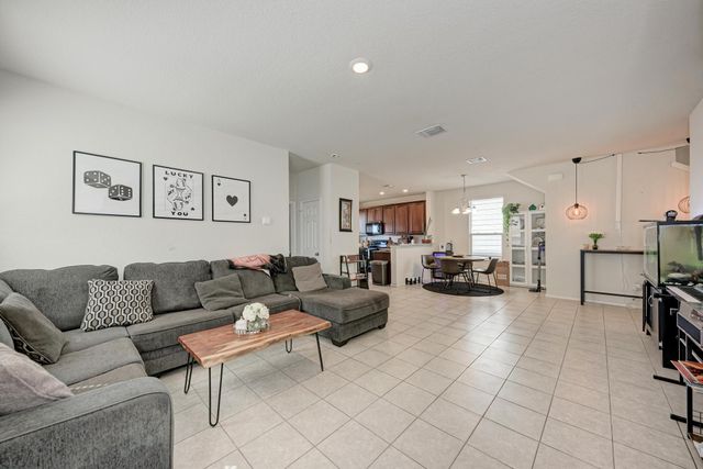 229 Prairie Falcon WAY, Leander, TX 78641