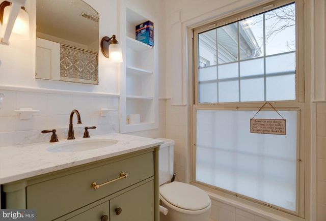 319 N MAIN ST, Madison, VA 22727