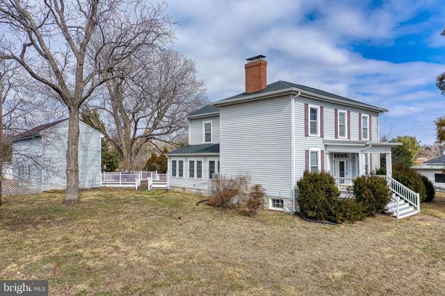 319 N MAIN ST, Madison, VA 22727